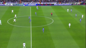 Madrid playing with 2 separate teams on the field!